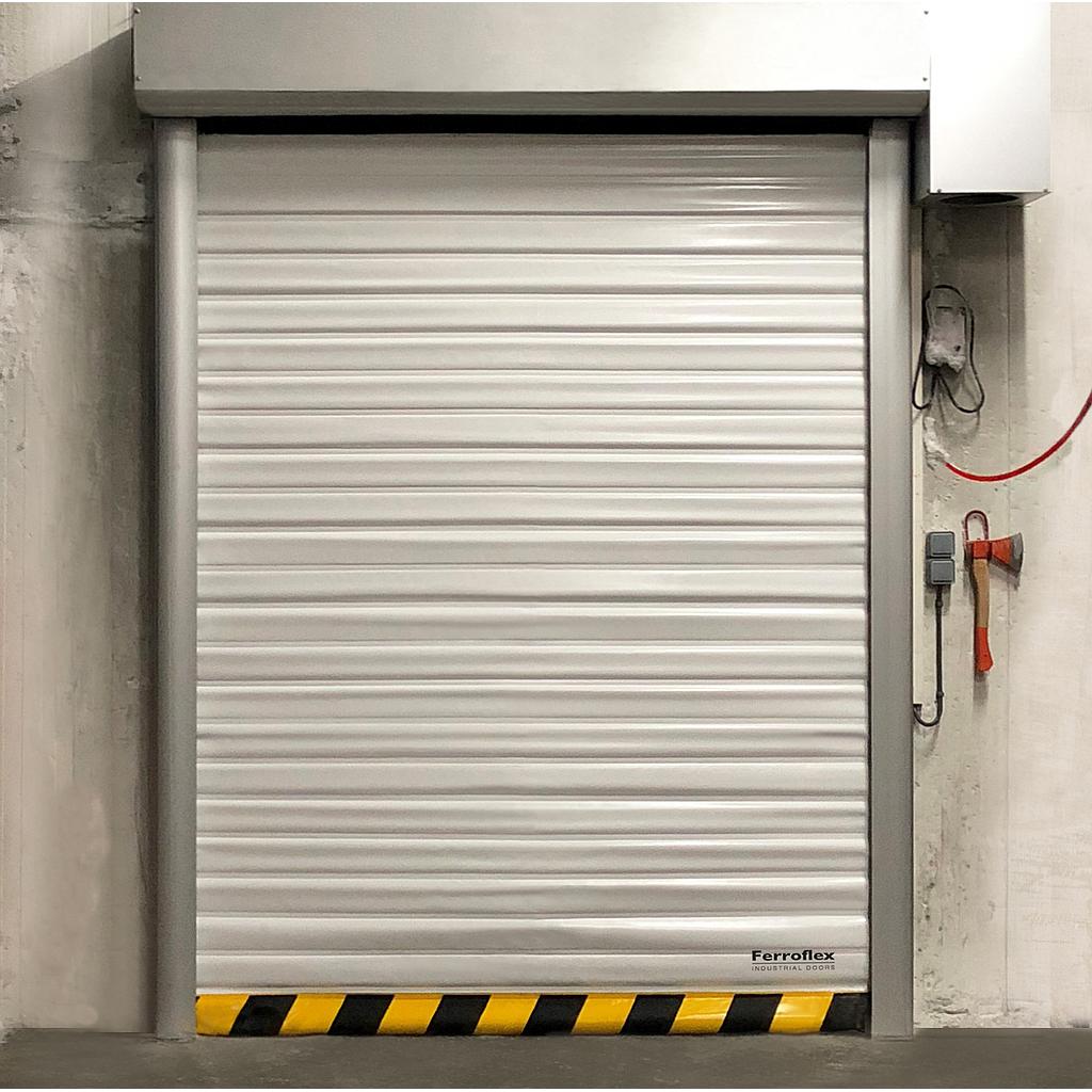 Puerta Enrollable Marca Ferroflex Frigocam Con Doble Cortina de Lona de PVC