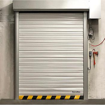 Puerta Enrollable Marca Ferroflex Frigocam Con Doble Cortina de Lona de PVC
